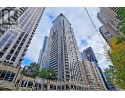 310 - 761 BAY STREET, Toronto, Ontario