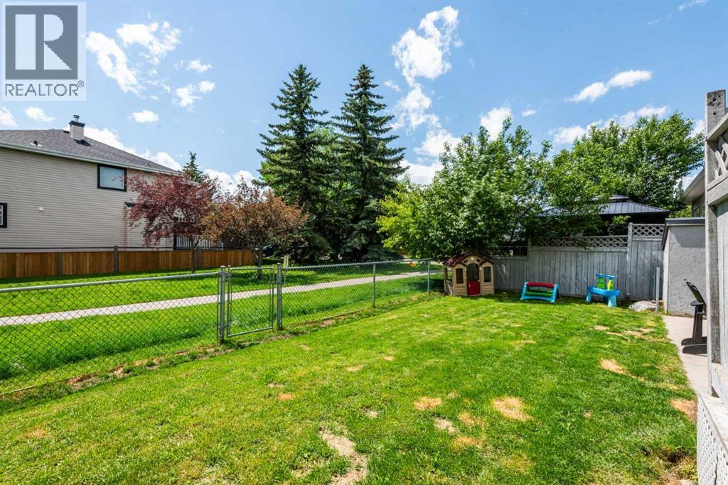 105 Chaparral Court Se, Calgary, Alberta  T2X 3L6 - Photo 31 - A2326423