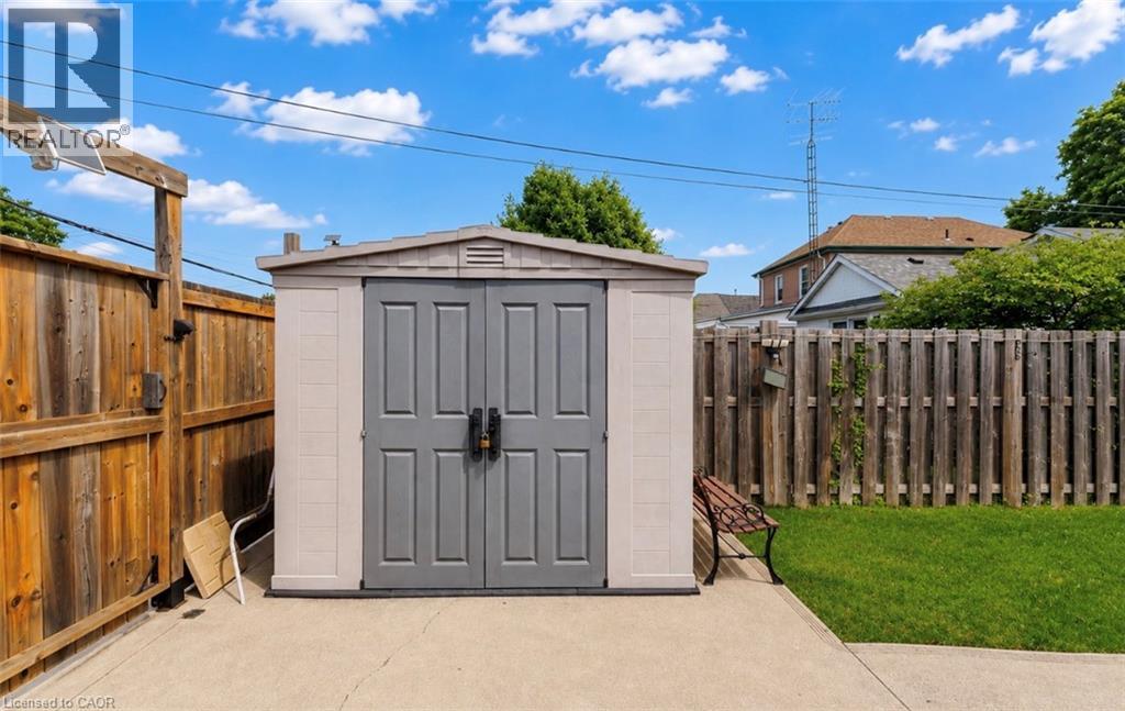 237 Paling Avenue, Hamilton, Ontario  L8H 5J8 - Photo 9 - 40848992