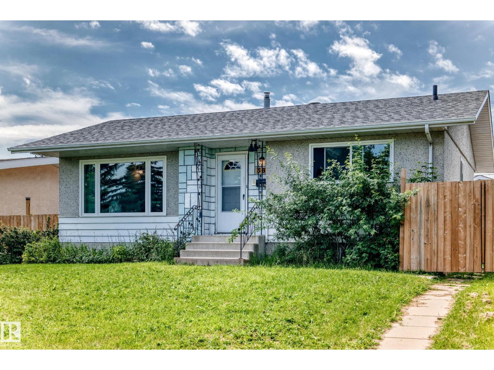 5611 134a Av NW, Edmonton, Alberta  T5A 0M3 - Photo 2 - E4499364