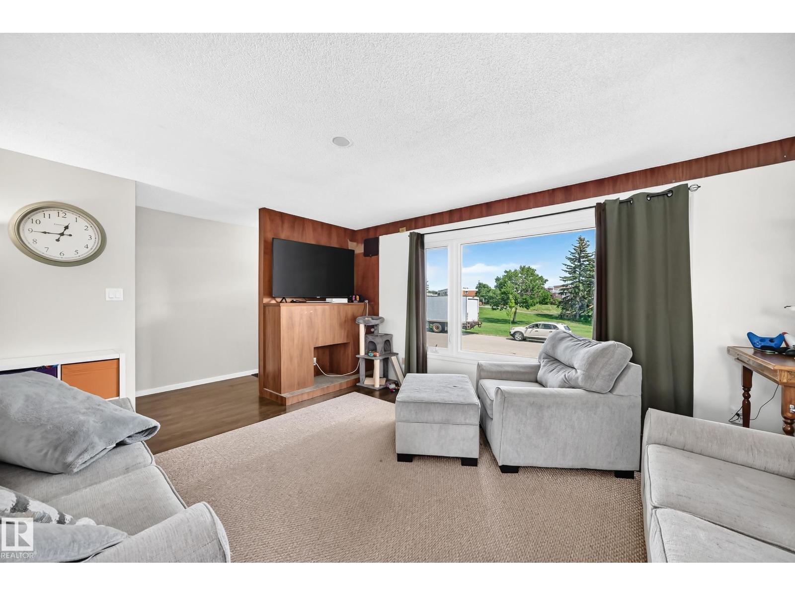 5611 134a Av NW, Edmonton, Alberta  T5A 0M3 - Photo 6 - E4499364