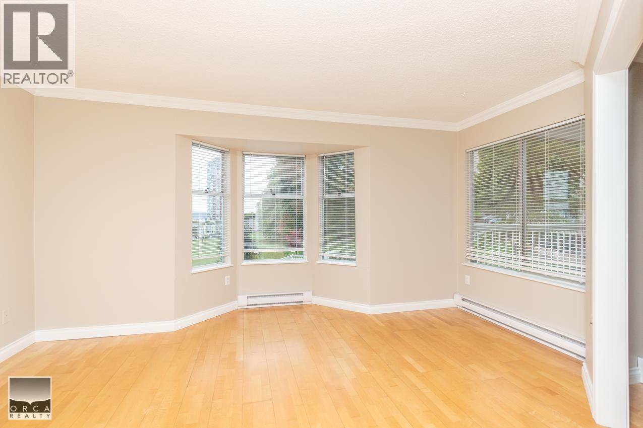 415 65 First Street, New Westminster, British Columbia  V3L 5K9 - Photo 2 - R3147343