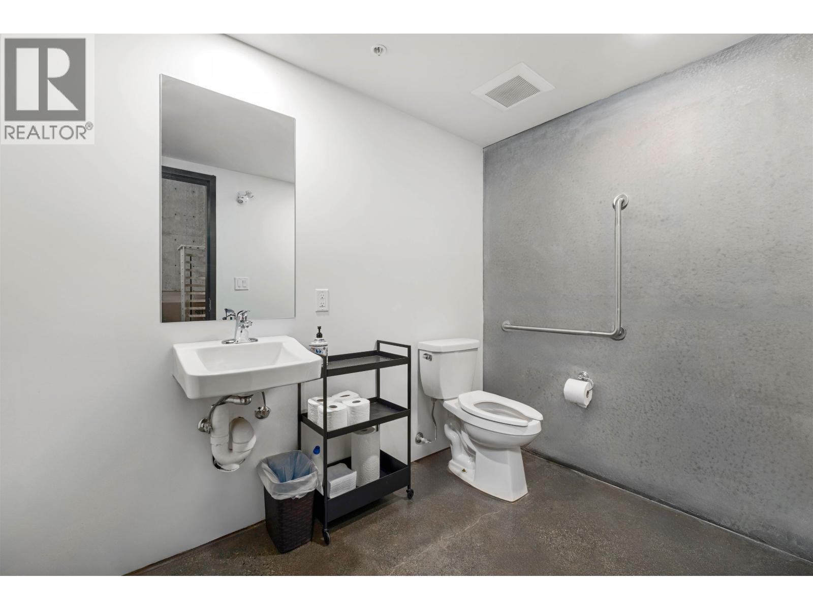 4 7342 Industrial Way, Pemberton, British Columbia  V0N 2L0 - Photo 11 - C8080510