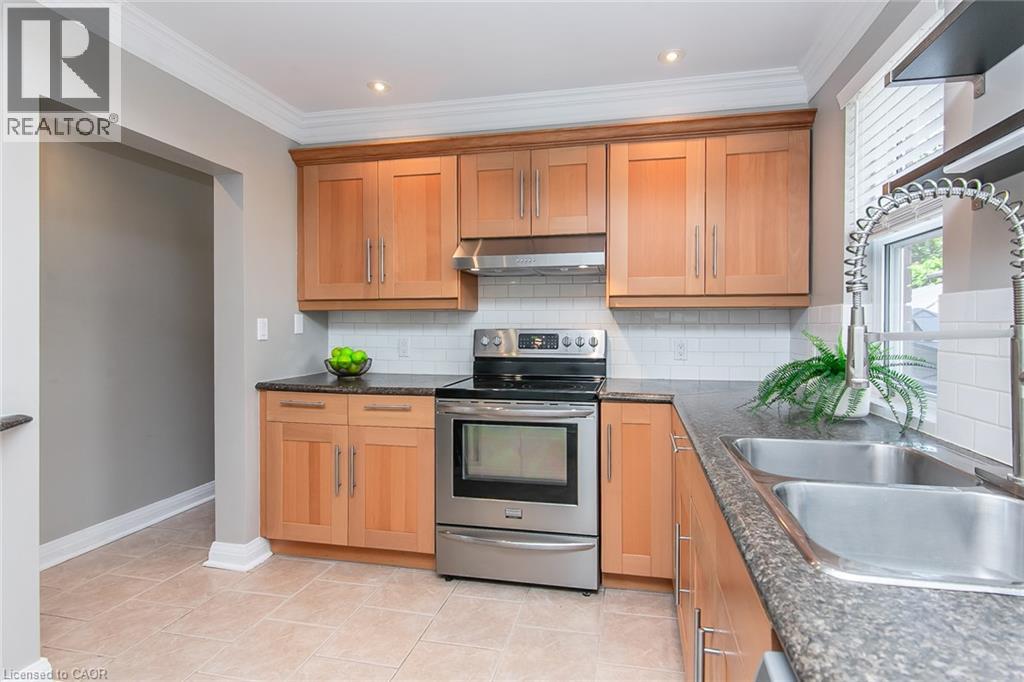 38 Scrimger Avenue, Cambridge, Ontario  N1R 4V8 - Photo 8 - 40847898