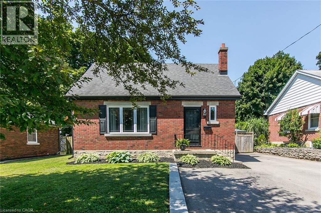 38 Scrimger Avenue, Cambridge, Ontario  N1R 4V8 - Photo 1 - 40847898