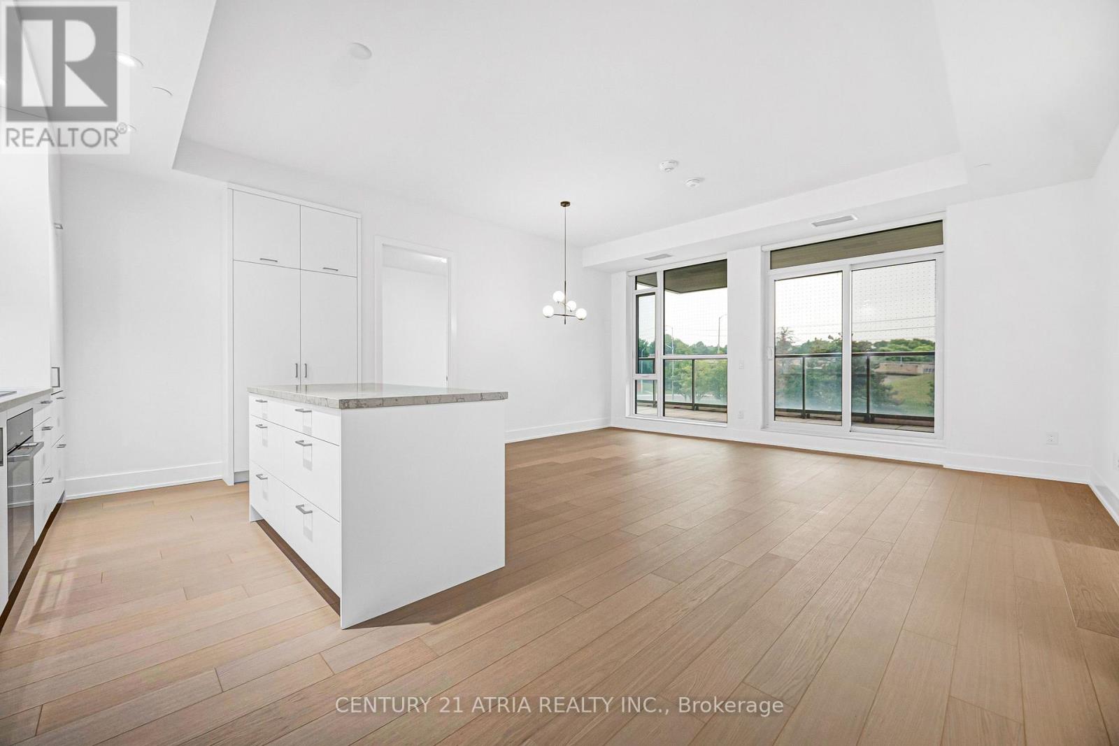 301 - 397 ROYAL ORCHARD BOULEVARD, Markham, Ontario