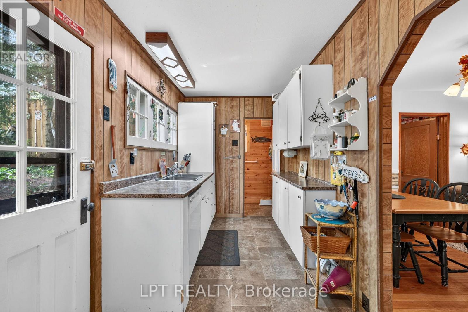 30 Woodward Avenue, Lambton Shores, Ontario  N0M 1T0 - Photo 23 - X13574828
