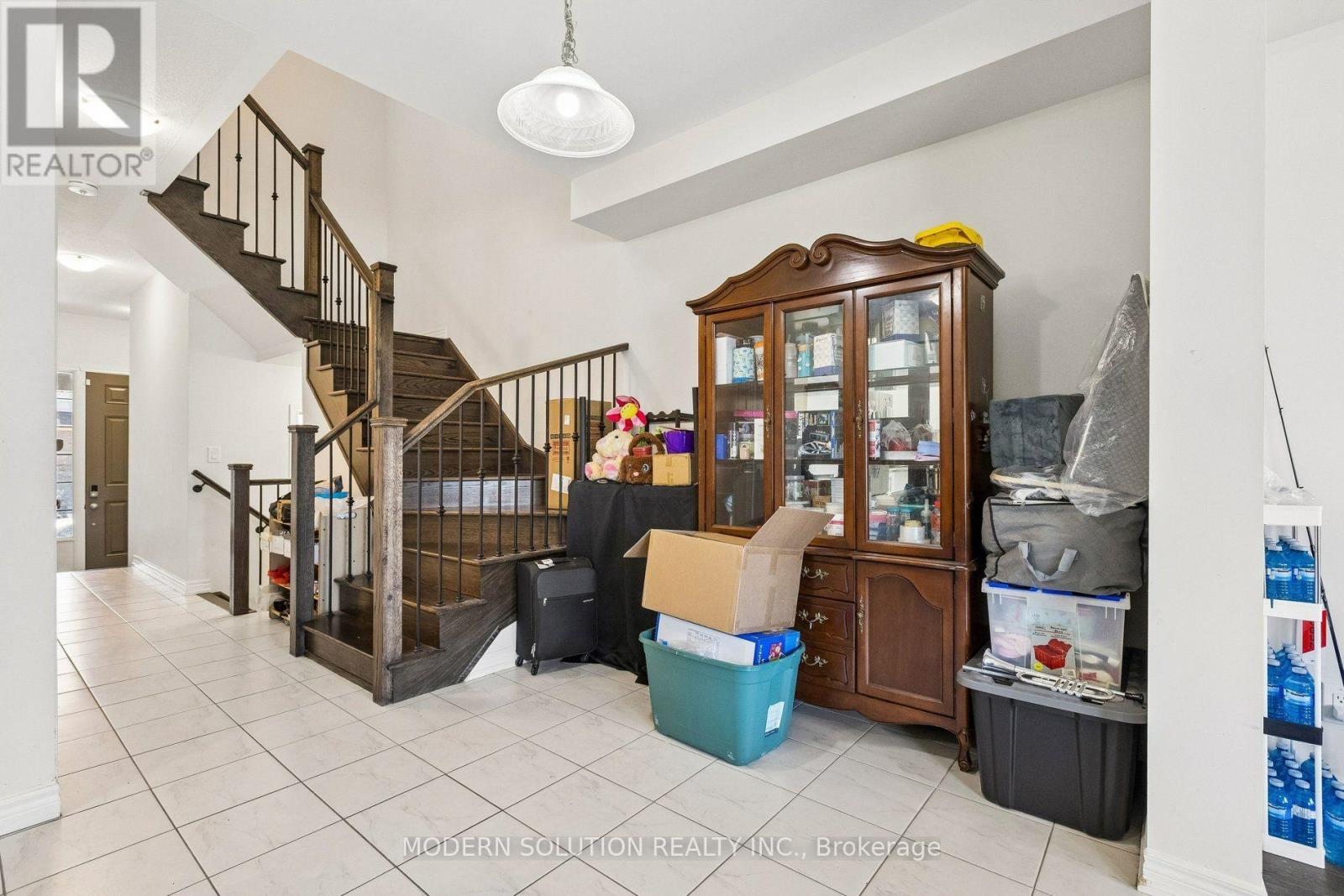 23 Gloria Street, Kitchener, Ontario  N0B 2E0 - Photo 4 - X13553474