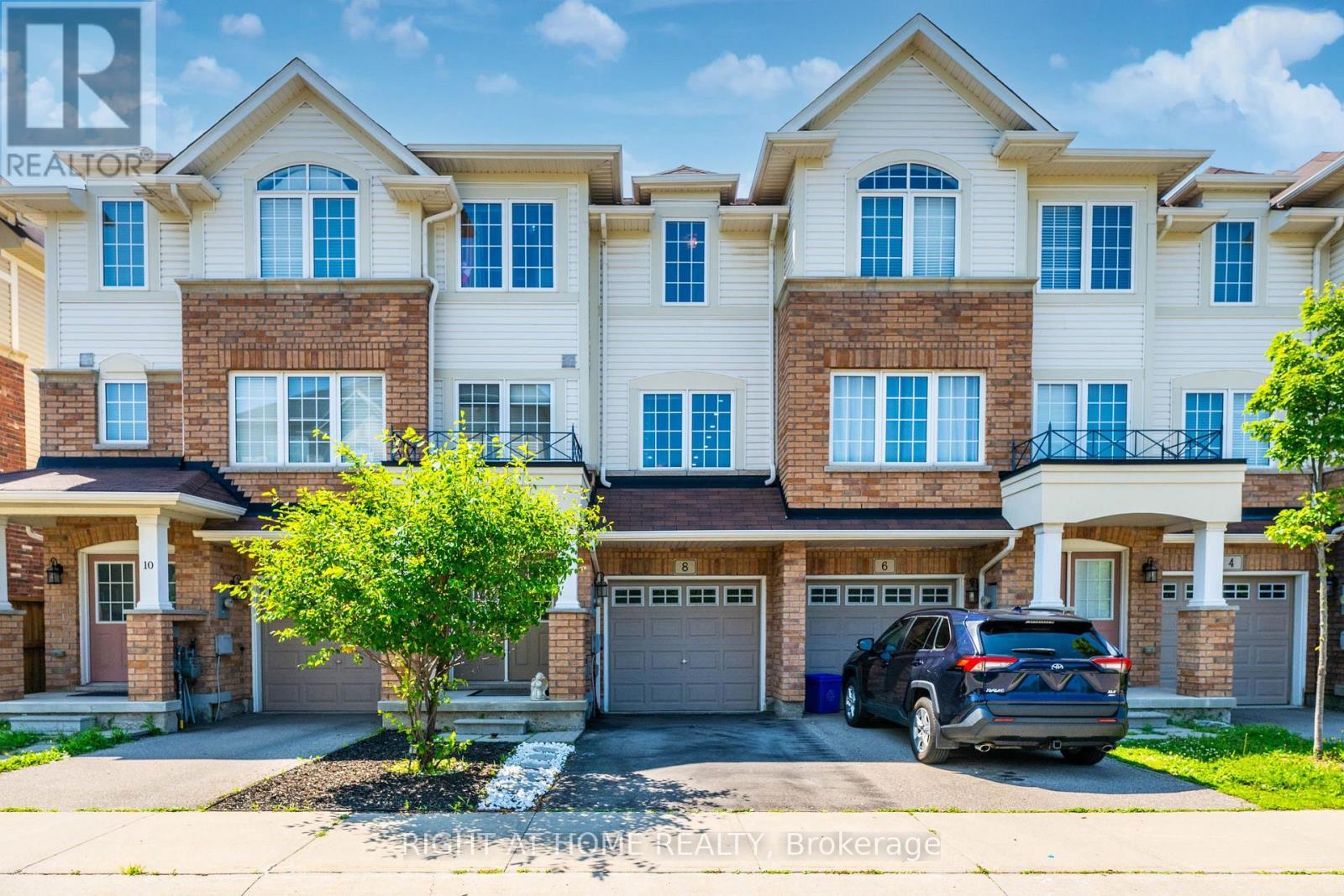 8 KENRIDGE TERRACE, Hamilton, Ontario