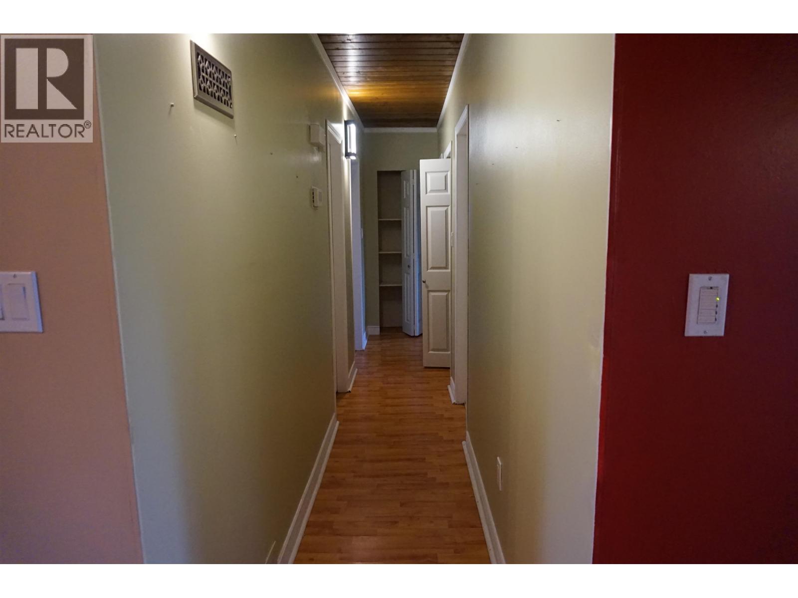 3944 Inverness Street, Port Coquitlam, British Columbia  V3B 3C1 - Photo 9 - R3147236