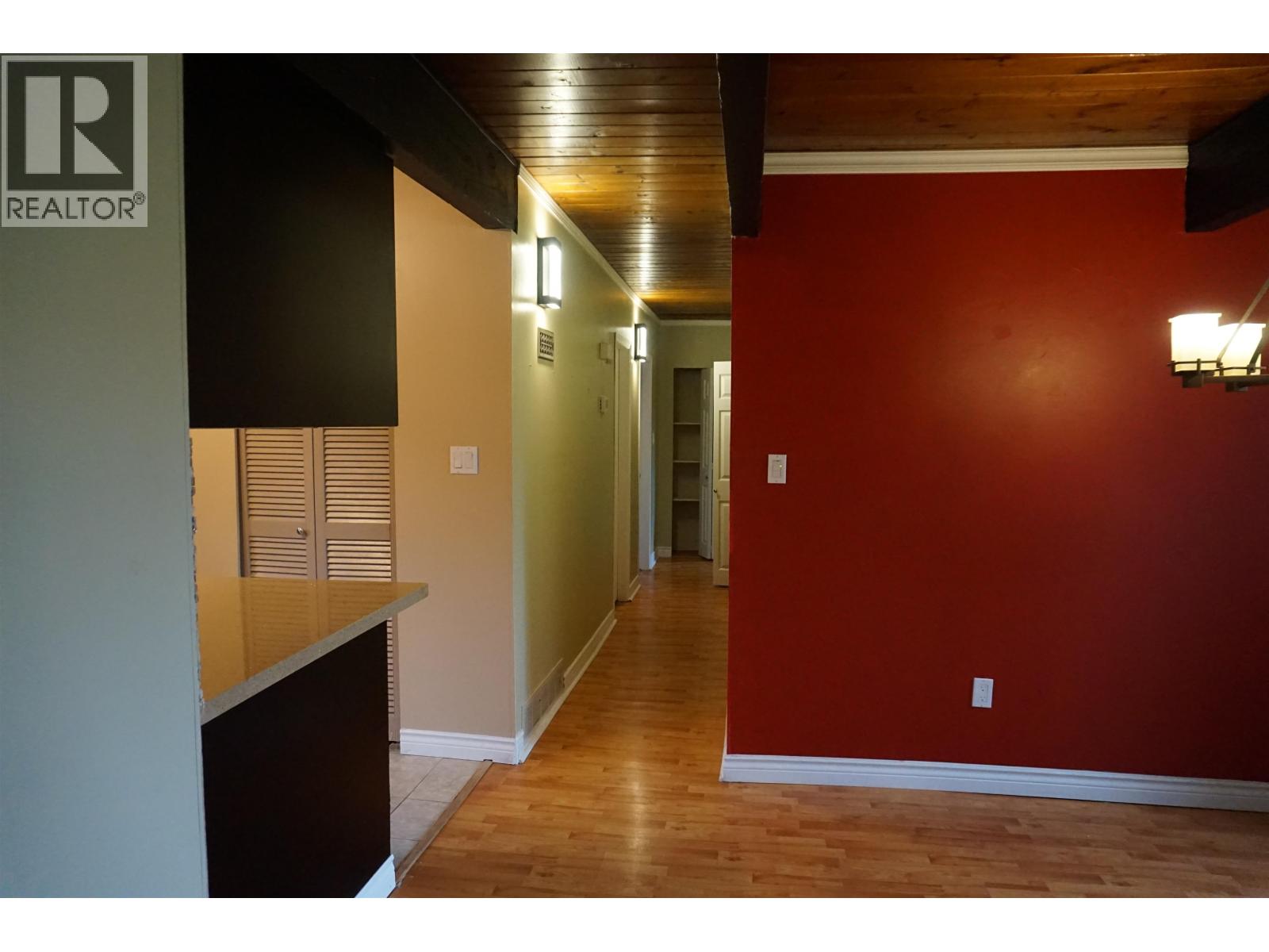 3944 Inverness Street, Port Coquitlam, British Columbia  V3B 3C1 - Photo 4 - R3147236