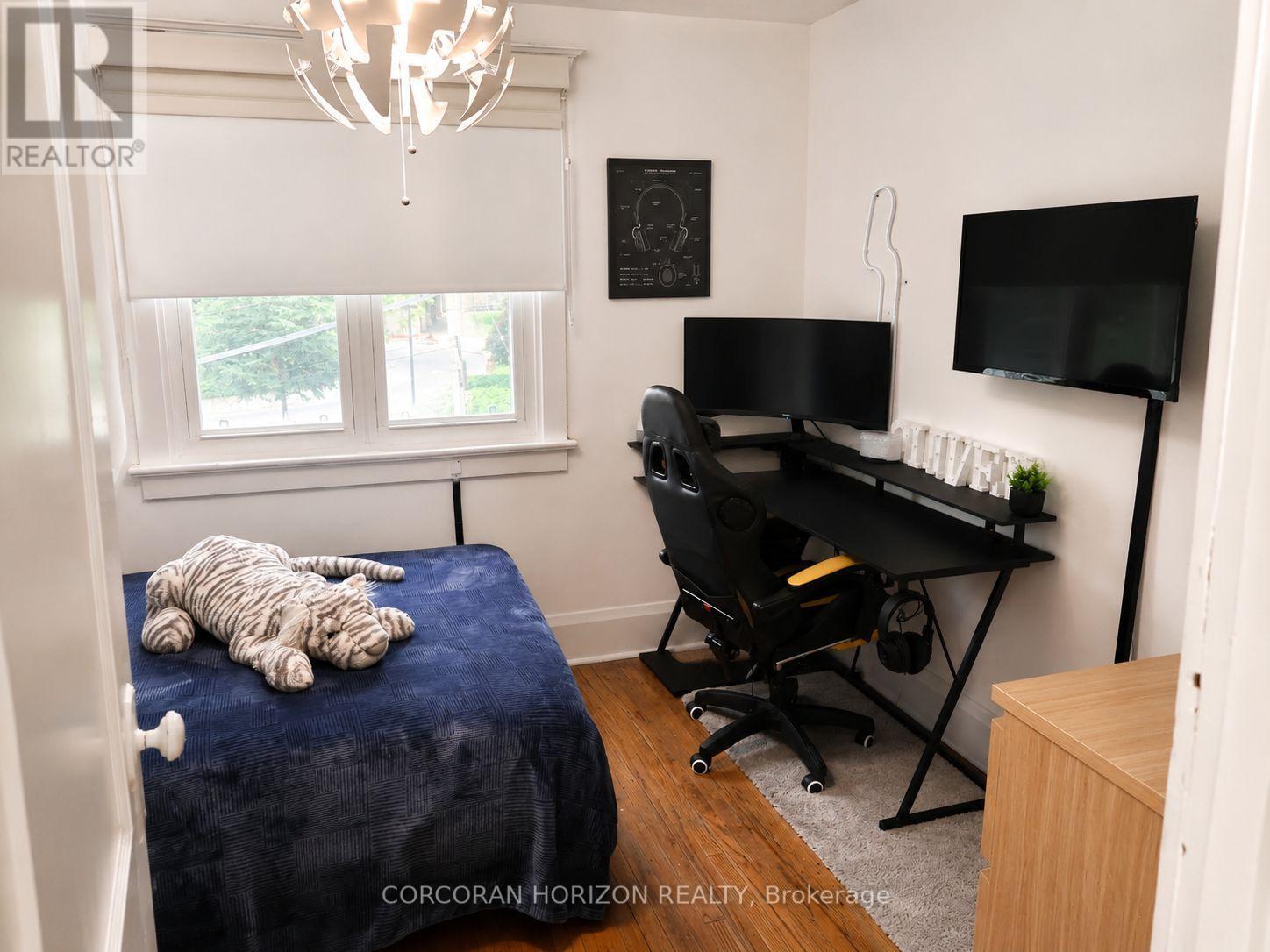 77 Montgomery Avenue, Toronto, Ontario  M4R 1E1 - Photo 27 - C13572180