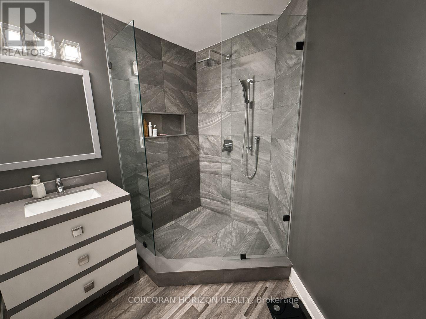 77 Montgomery Avenue, Toronto, Ontario  M4R 1E1 - Photo 36 - C13572180
