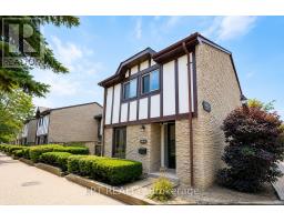 63 - 100 BURROWS HALL BOULEVARD, Toronto, Ontario