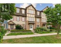 30 HENNEBERRY LANE, Brampton, Ontario