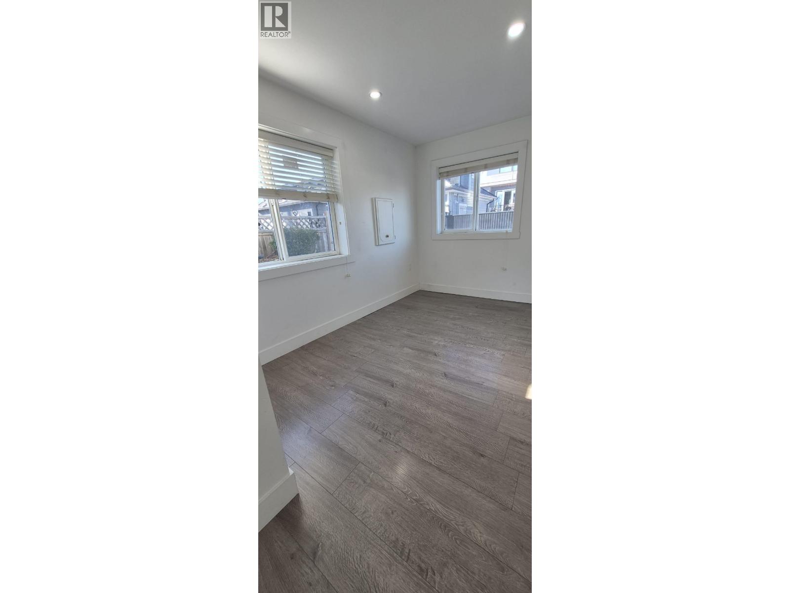 33xx Price Street, Vancouver, British Columbia  V5R 5P8 - Photo 4 - R3147359