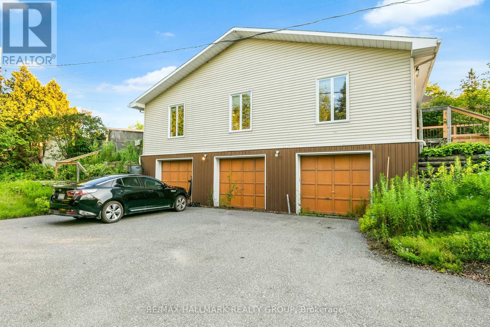 7316 Flewellyn Road, Ottawa, Ontario  K2S 1B6 - Photo 4 - X13574934