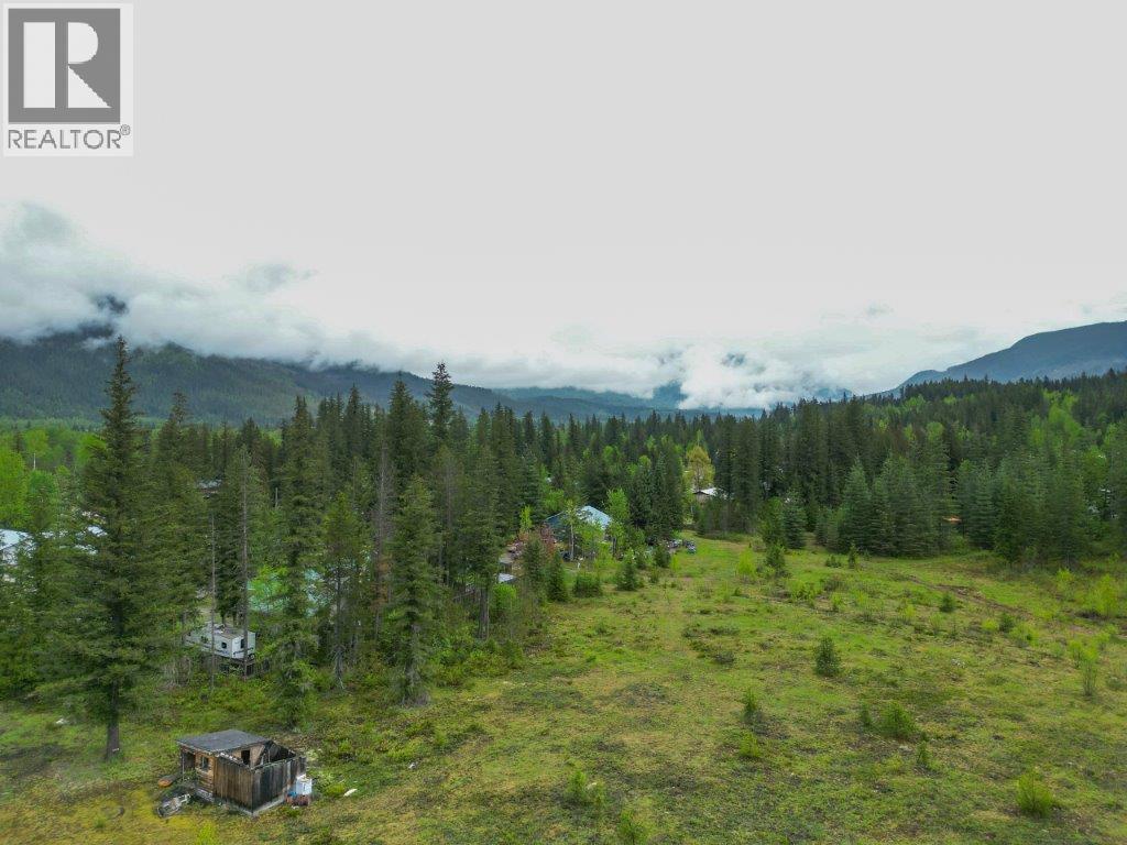 4103 Balsam Way, Malakwa, BC V0E 2J0