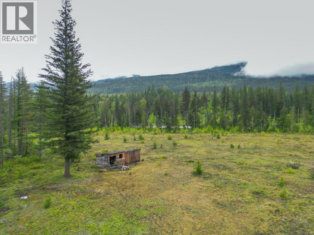 4103 Balsam Way, Malakwa, BC V0E 2J0