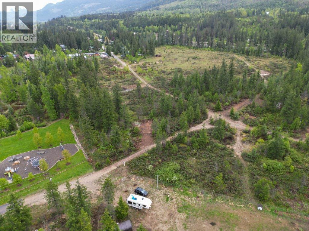 4103 Balsam Way, Malakwa, BC V0E 2J0