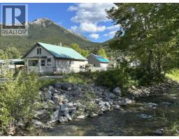 13202 19 Avenue, Blairmore, Alberta