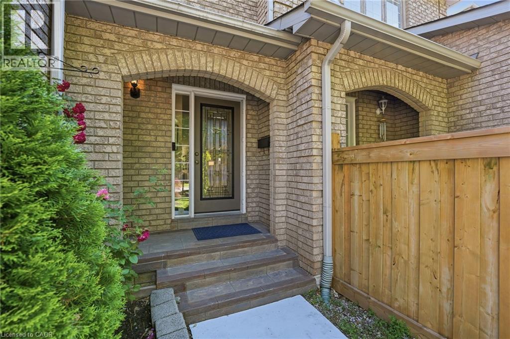 2445 Stefi Trail, Oakville, Ontario  L6H 5Y4 - Photo 3 - 40842780
