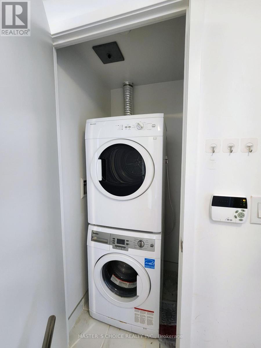 3407 - 11 Wellesley Street W, Toronto, Ontario  M4Y 0G4 - Photo 13 - C13574988