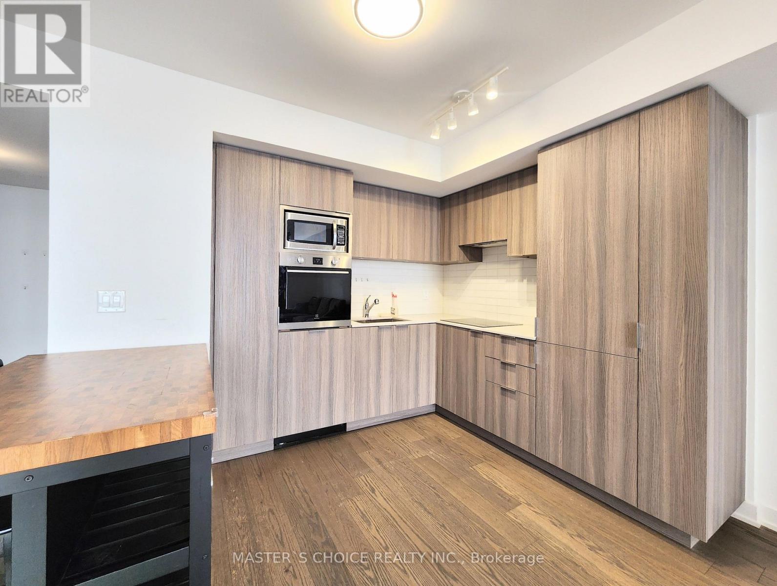 3407 - 11 Wellesley Street W, Toronto, Ontario  M4Y 0G4 - Photo 15 - C13574988