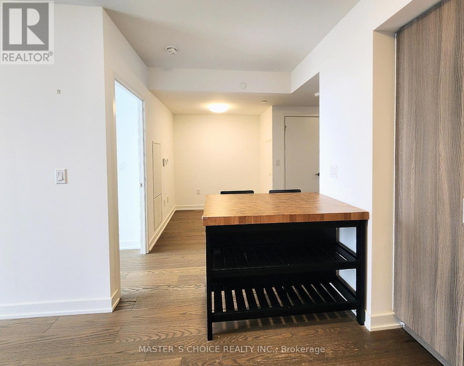 3407 - 11 Wellesley Street W, Toronto, Ontario  M4Y 0G4 - Photo 6 - C13574988