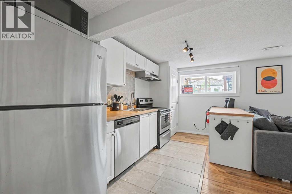 20a Beaver Dam Place NE, Calgary, Alberta T2K 4X3 - Photo 6 - A2328894