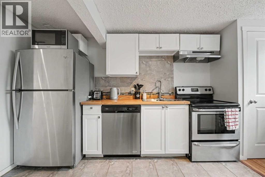 20a Beaver Dam Place NE, Calgary, Alberta T2K 4X3 - Photo 7 - A2328894