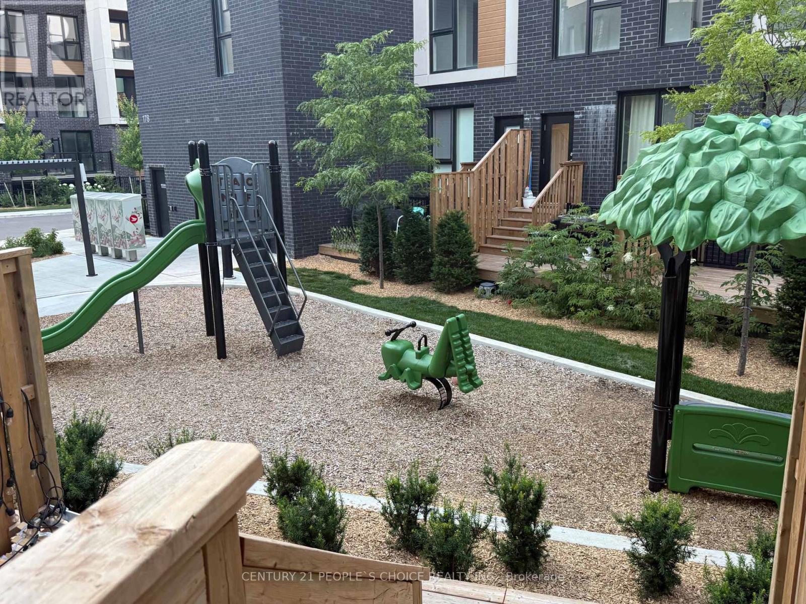 8 Blk F - 180 Clonmore Drive S, Toronto, Ontario  M1N 1Y1 - Photo 12 - E13573924