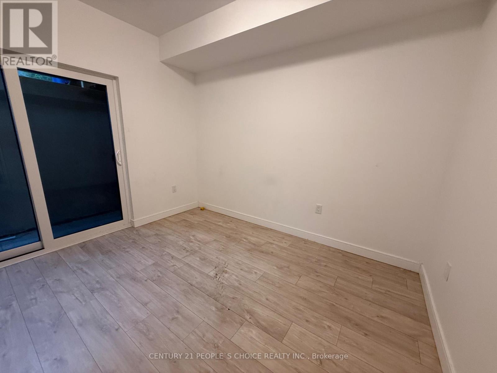 8 Blk F - 180 Clonmore Drive S, Toronto, Ontario  M1N 1Y1 - Photo 16 - E13573924
