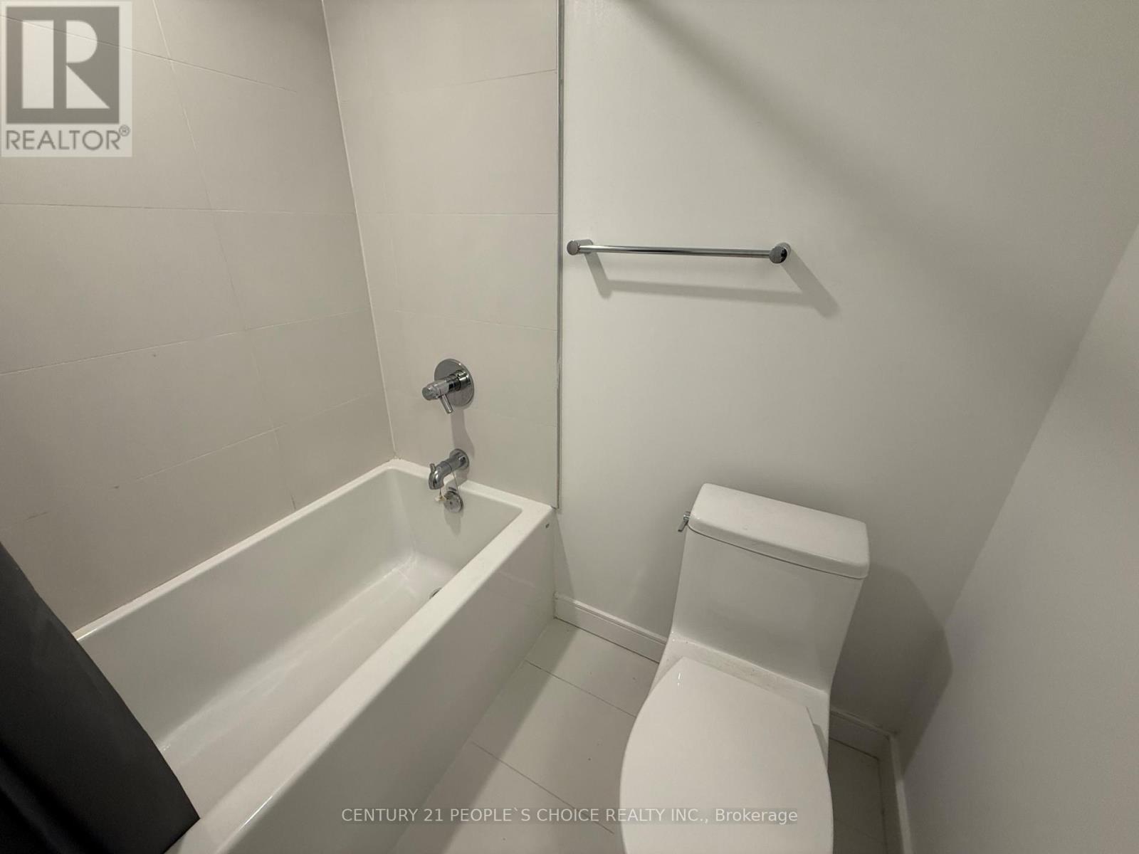 8 Blk F - 180 Clonmore Drive S, Toronto, Ontario  M1N 1Y1 - Photo 17 - E13573924
