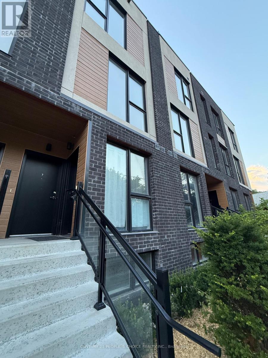 8 Blk F - 180 Clonmore Drive S, Toronto, Ontario  M1N 1Y1 - Photo 8 - E13573924