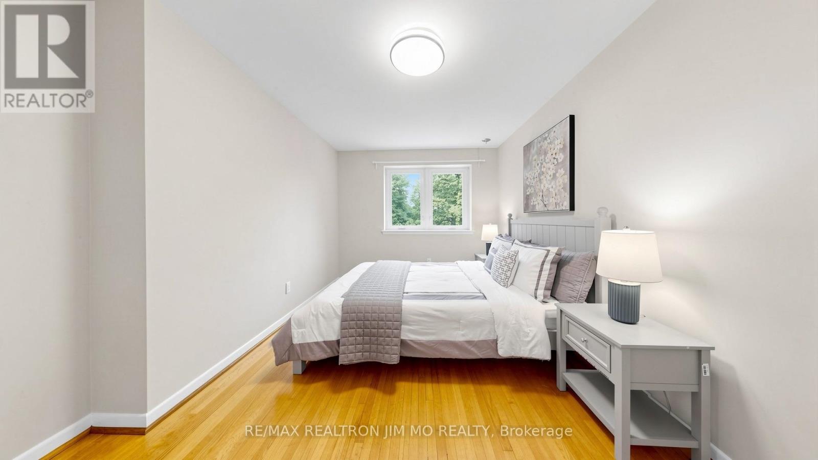 40 Ravencliff Crescent, Toronto, Ontario  M1T 1R8 - Photo 18 - E13575004