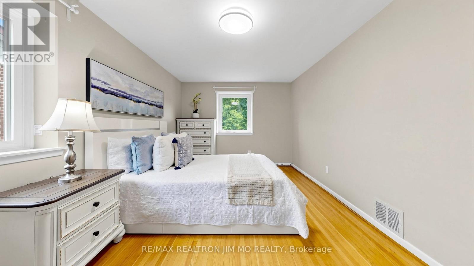 40 Ravencliff Crescent, Toronto, Ontario  M1T 1R8 - Photo 21 - E13575004