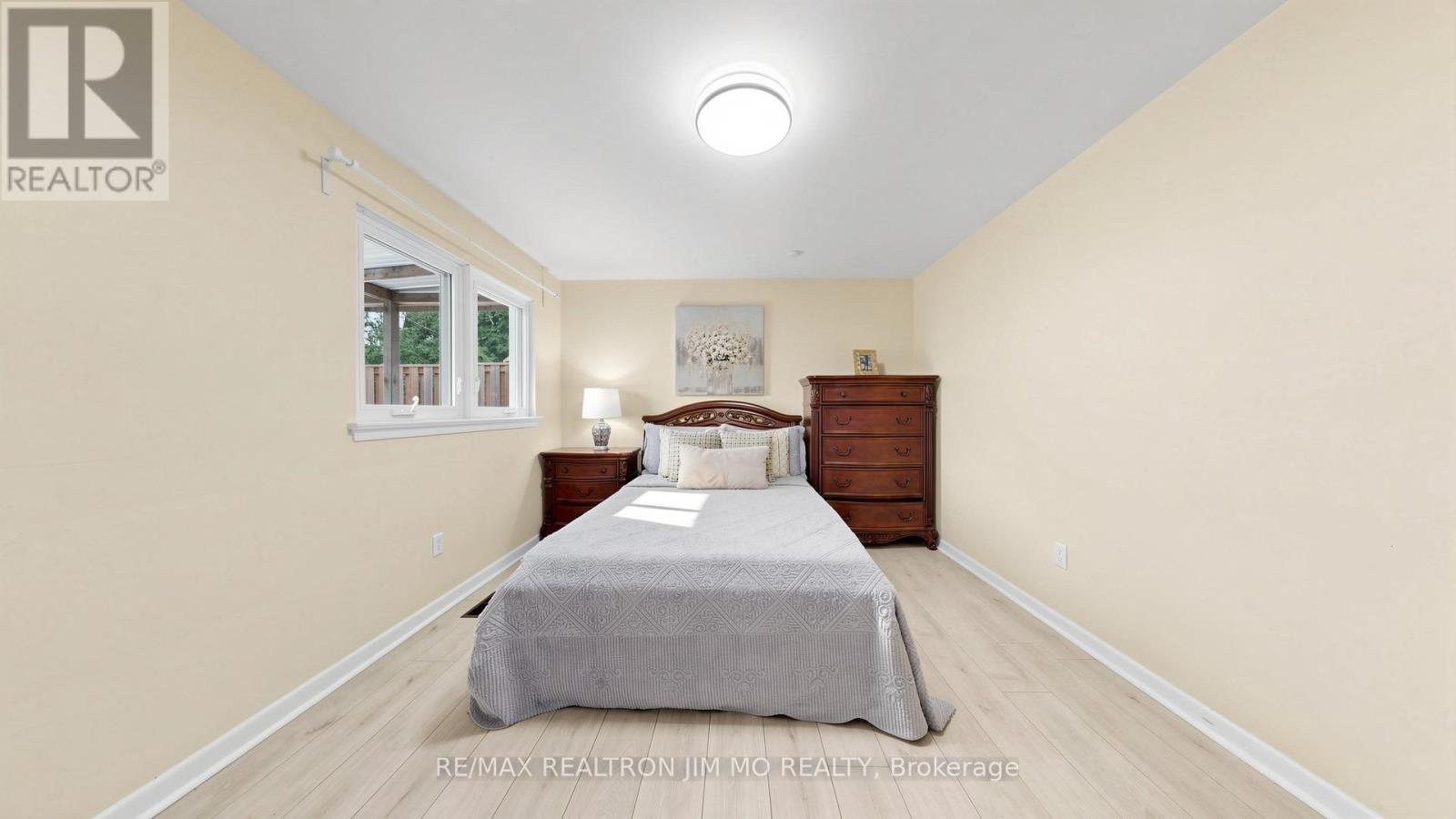 40 Ravencliff Crescent, Toronto, Ontario  M1T 1R8 - Photo 31 - E13575004