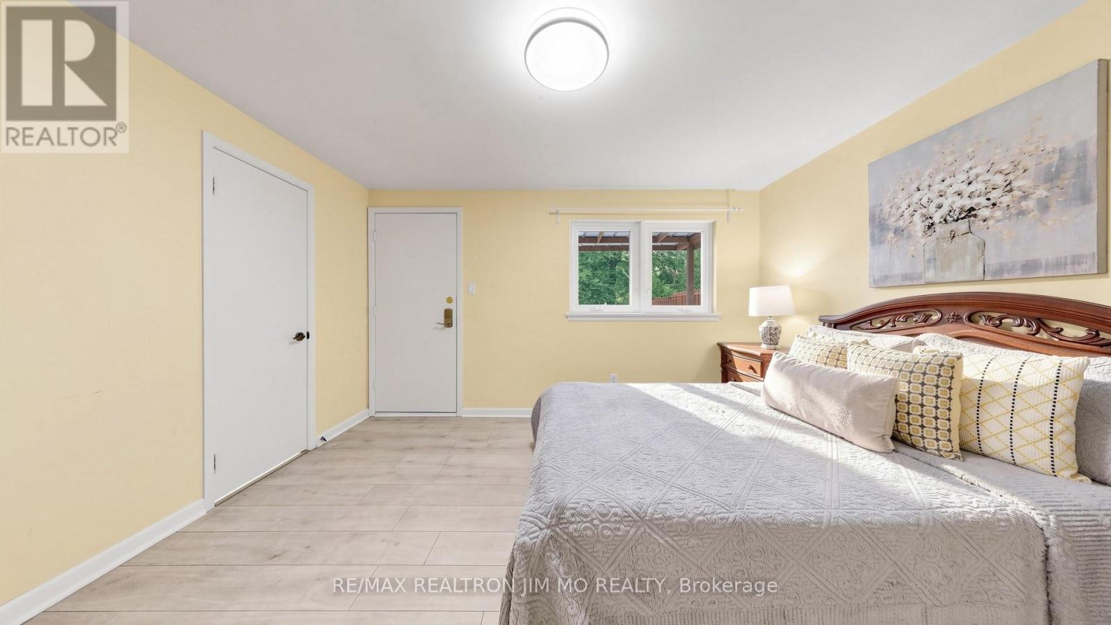 40 Ravencliff Crescent, Toronto, Ontario  M1T 1R8 - Photo 33 - E13575004