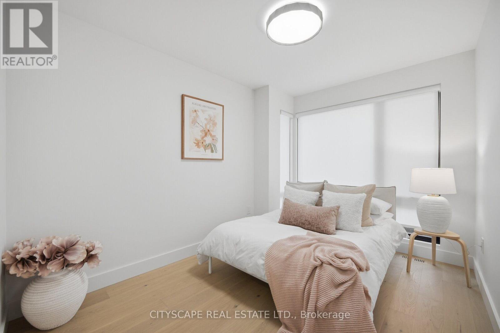 10b Holmstead Avenue, Toronto, Ontario  M4B 1T1 - Photo 34 - E13575016