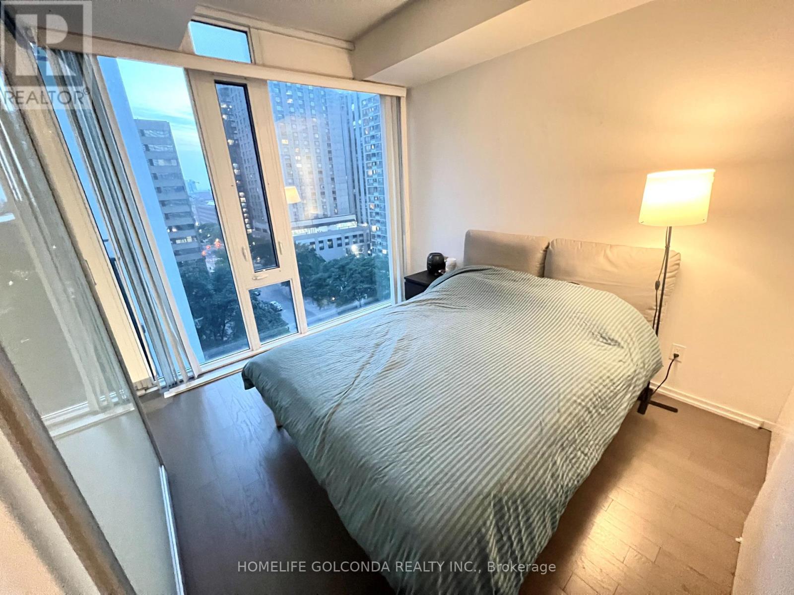 1005 - 75 St Nicholas Street, Toronto, Ontario  M4Y 0A5 - Photo 6 - C13575094