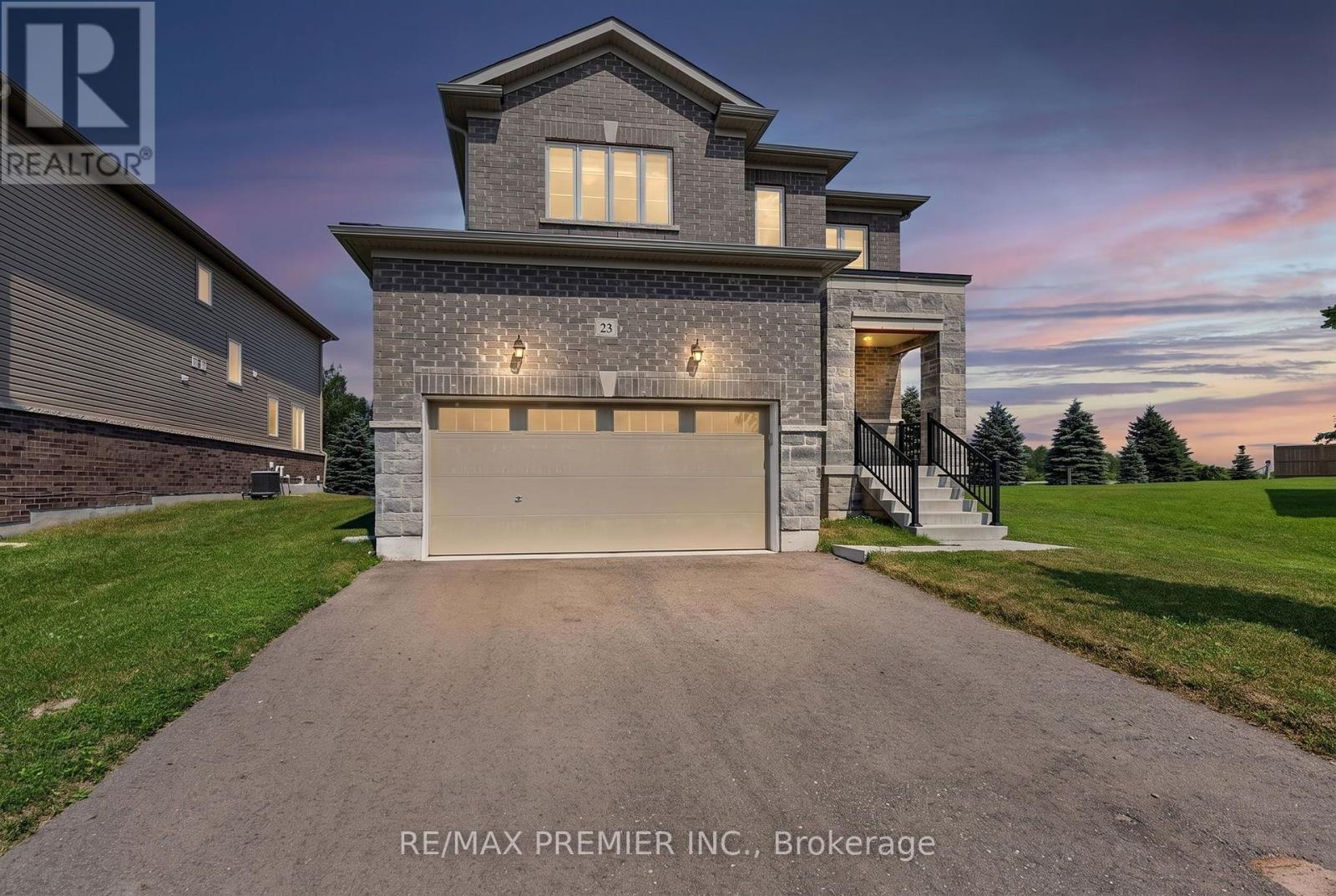 23 AUTUMN DRIVE, Wasaga Beach, Ontario