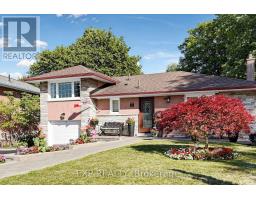 77 LETCHWORTH CRESCENT, Toronto, Ontario