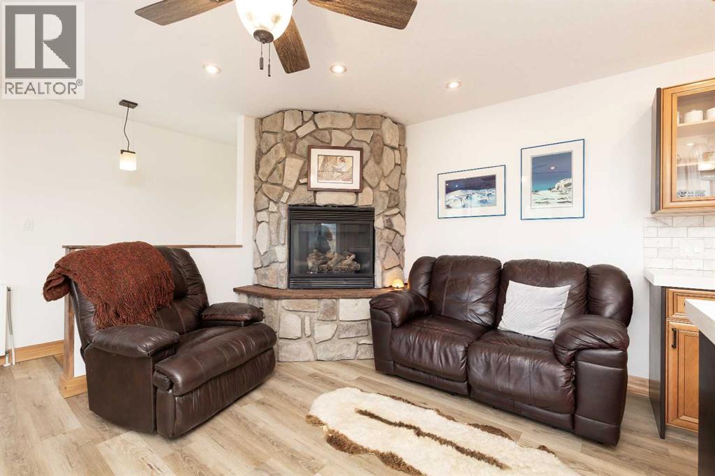 11333 20 Avenue, Blairmore, Alberta  T0K 0E0 - Photo 20 - A2325759