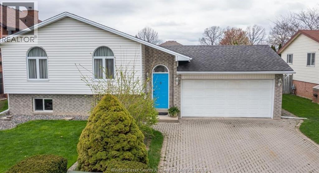 2595 CALIFORNIA, Windsor