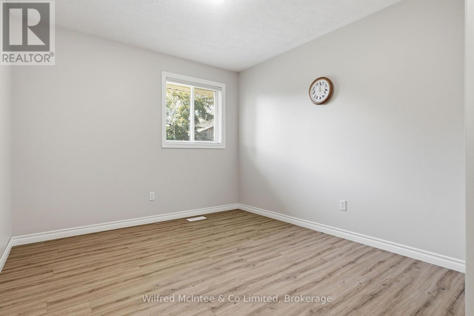757 17th Street, Hanover, Ontario  N4N 3W8 - Photo 19 - X13575228
