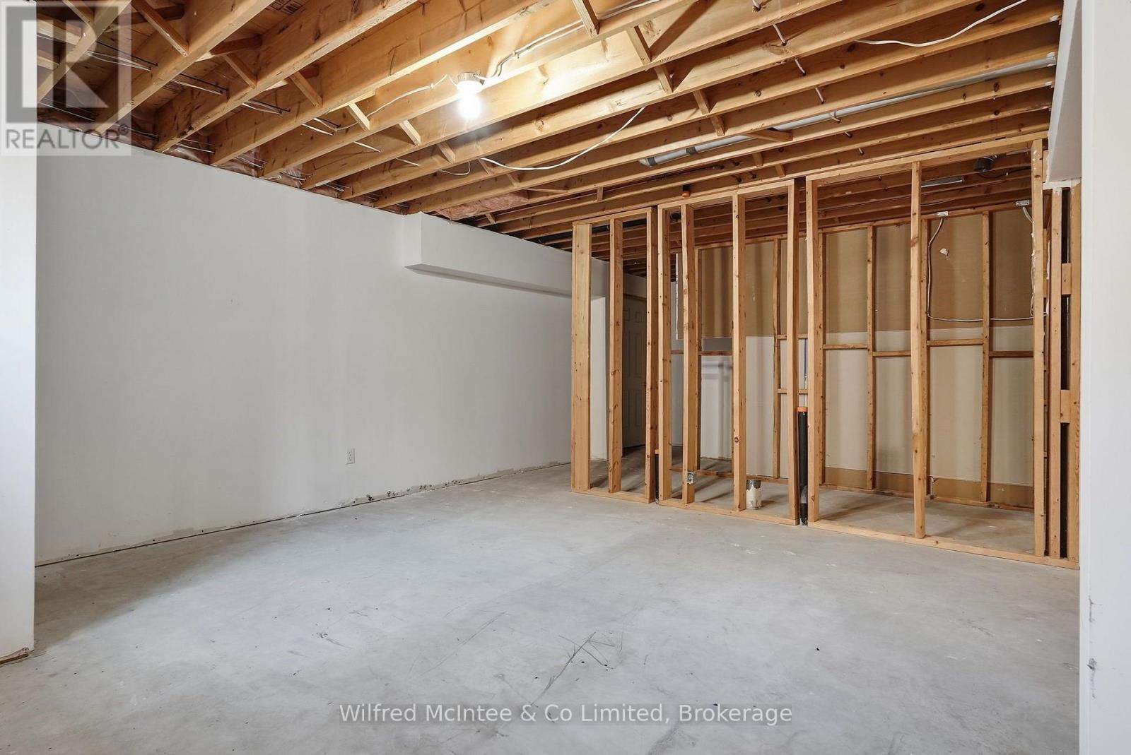 757 17th Street, Hanover, Ontario  N4N 3W8 - Photo 27 - X13575228