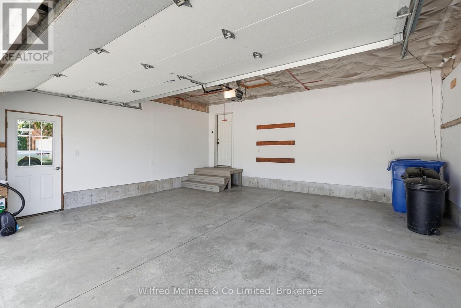 757 17th Street, Hanover, Ontario  N4N 3W8 - Photo 31 - X13575228