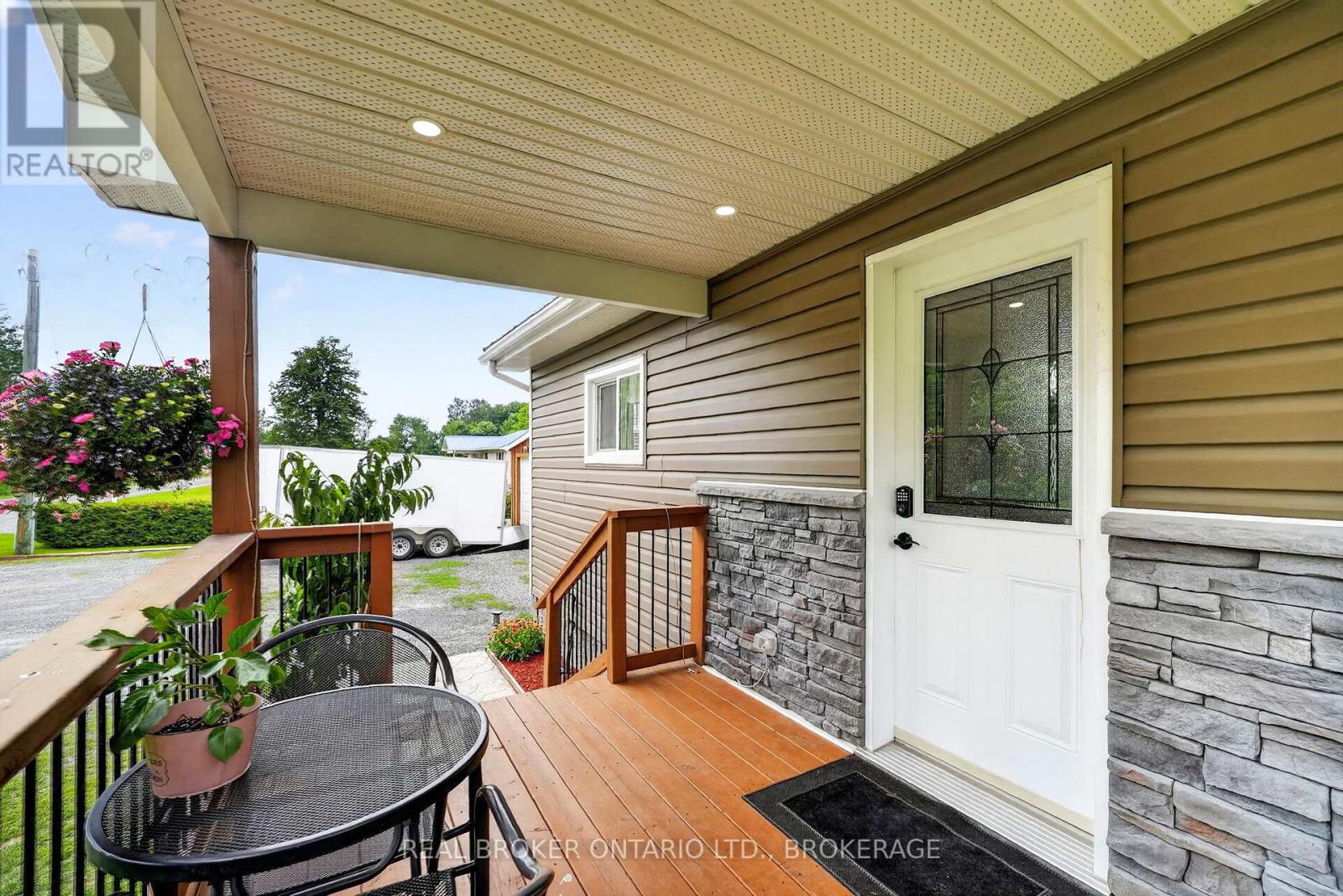 17137 Quail Road, North Stormont, Ontario K0C 1V0 - Photo 4 - X13575222