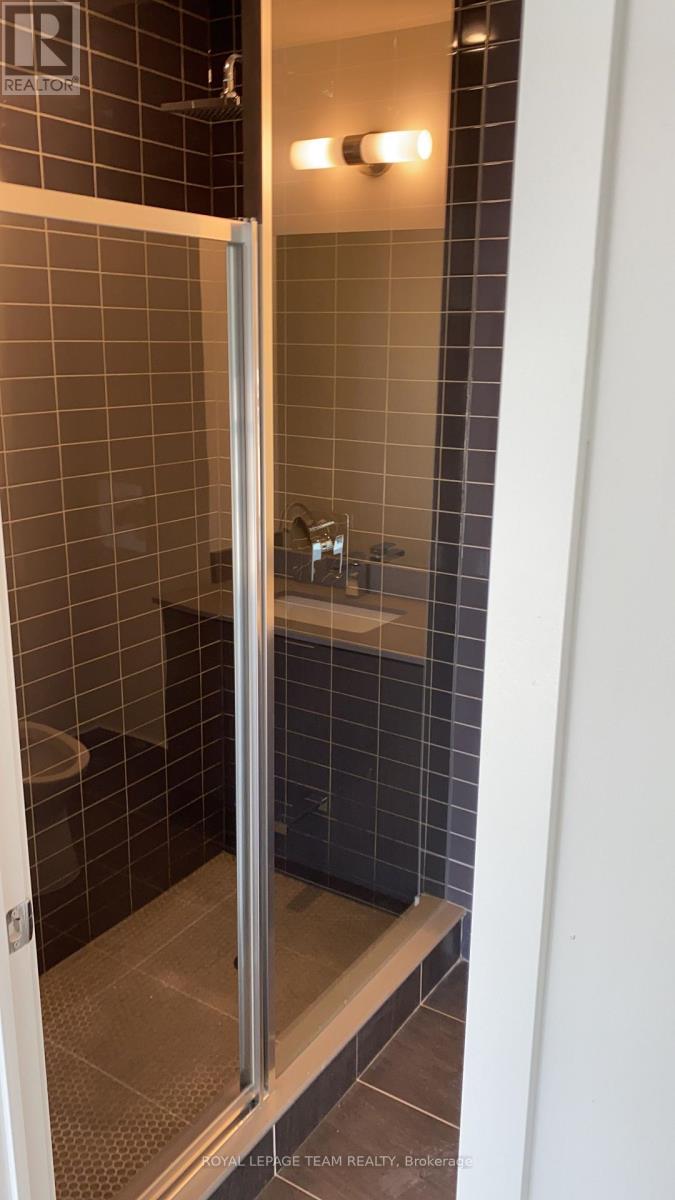 501 - 2916 Highway 7, Vaughan, Ontario  L4K 0K6 - Photo 4 - N13575150